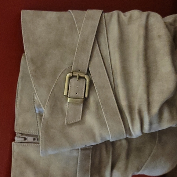 Call it Spring New Taupe Suede Ladies Boots 10 - Picture 2 of 11